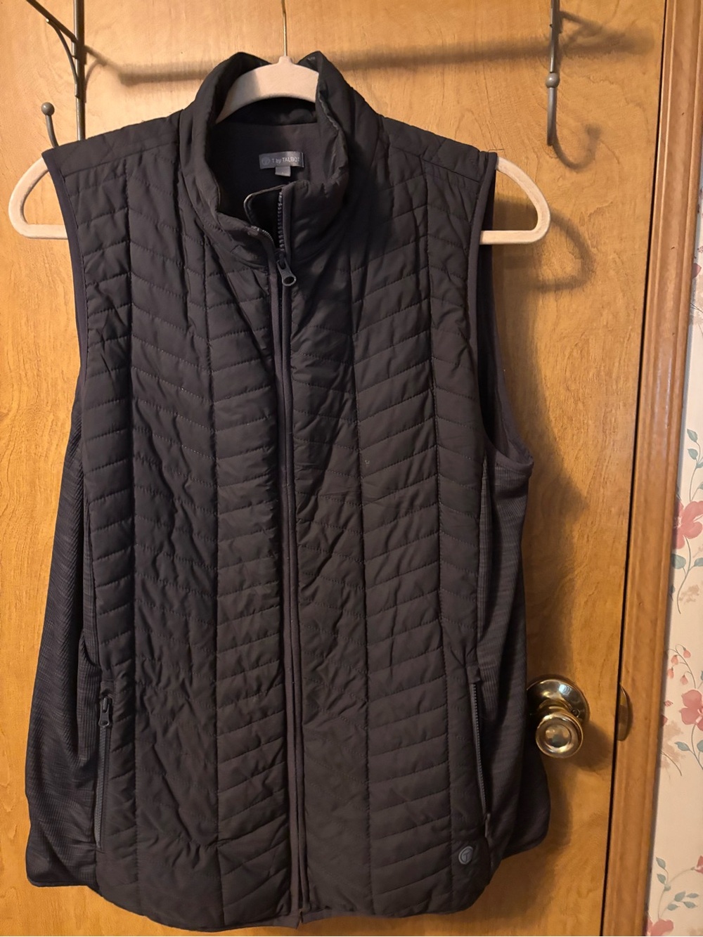 Talbots Black Quilted Zip-Front Women's Vest